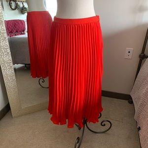 Banana Republic pleaded maxi skirt, NWT